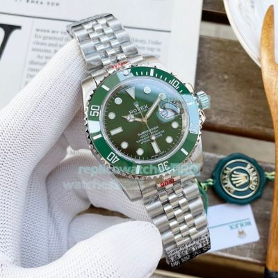 Replica Rolex Submariner New Jubilee Strap Green Face Watch